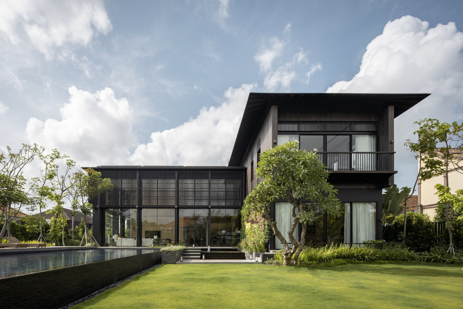 Sustainable Home Spaces: Tropical and Subtropical Home Design